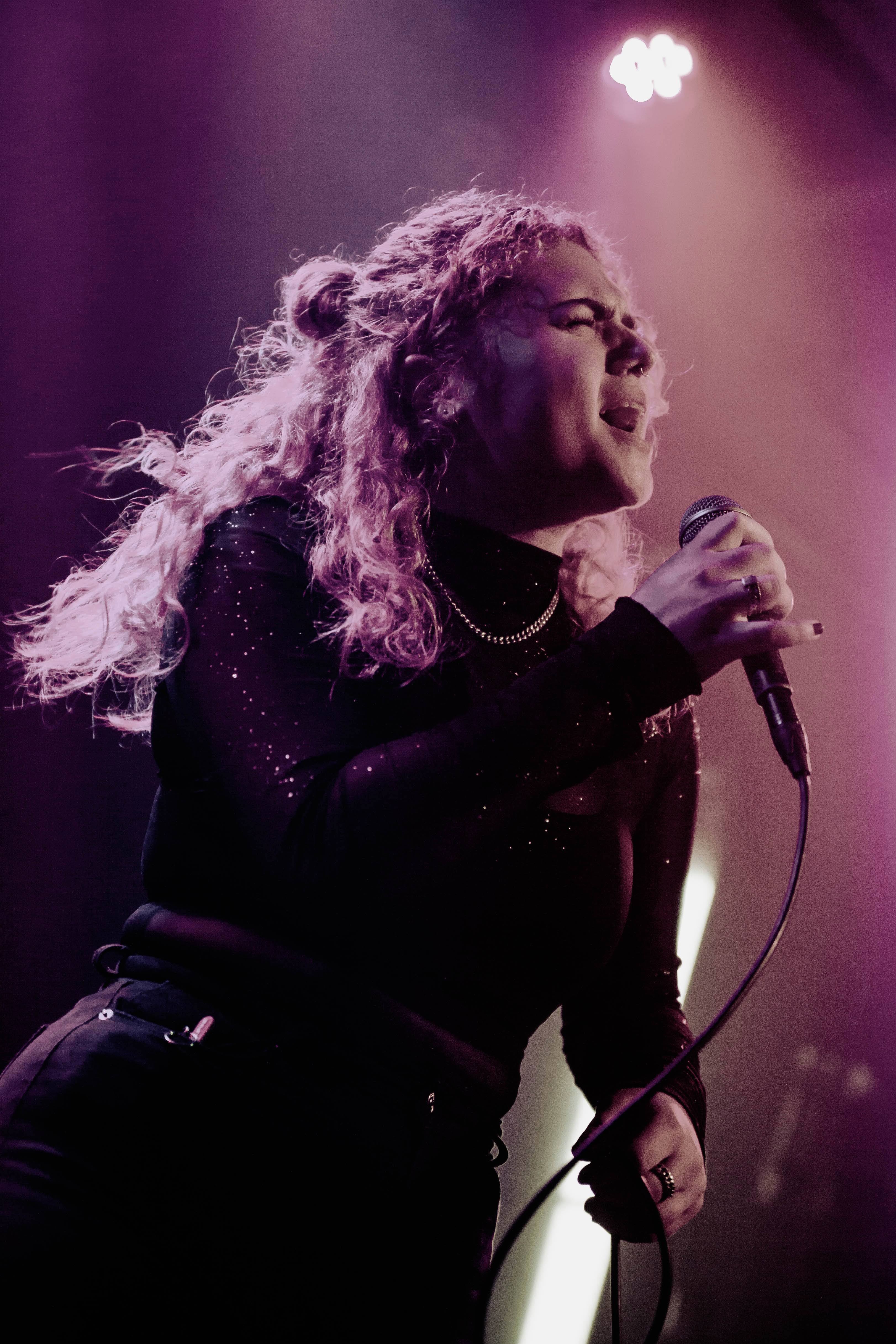 Student speelt gitaar