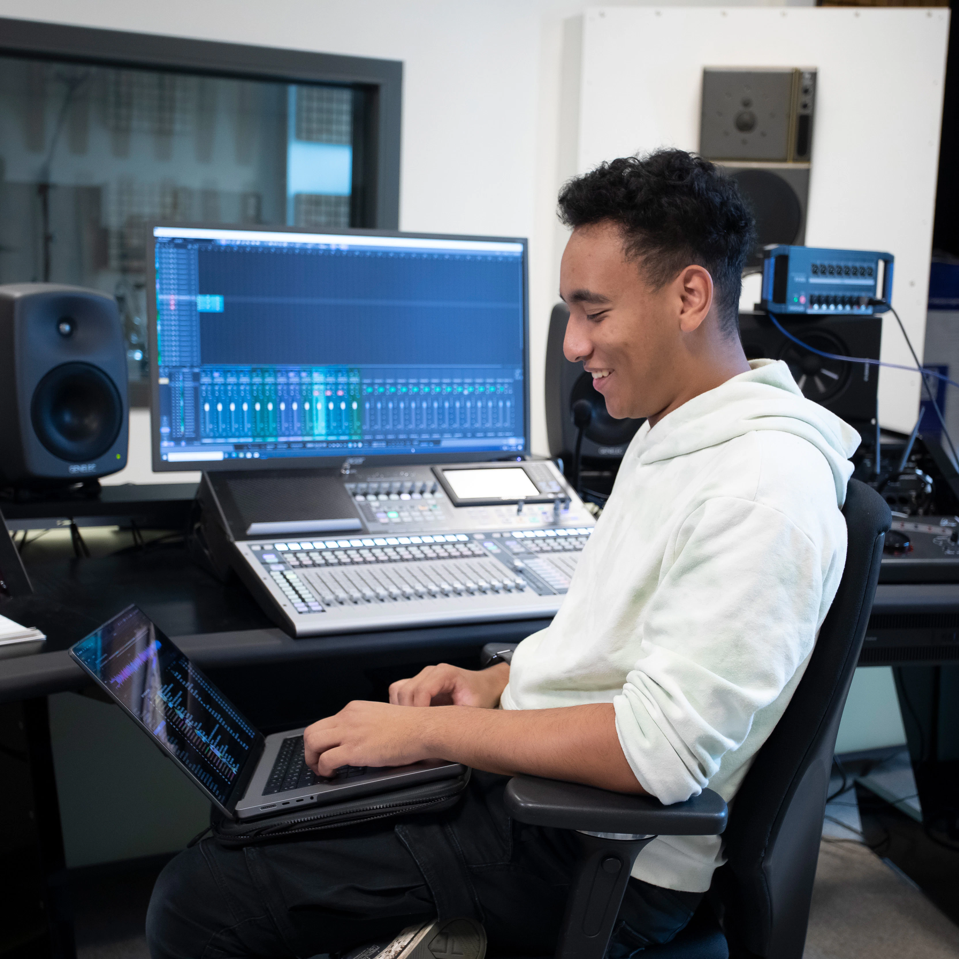 Medewerker podium-en evenemententechniek | Sound & Vision