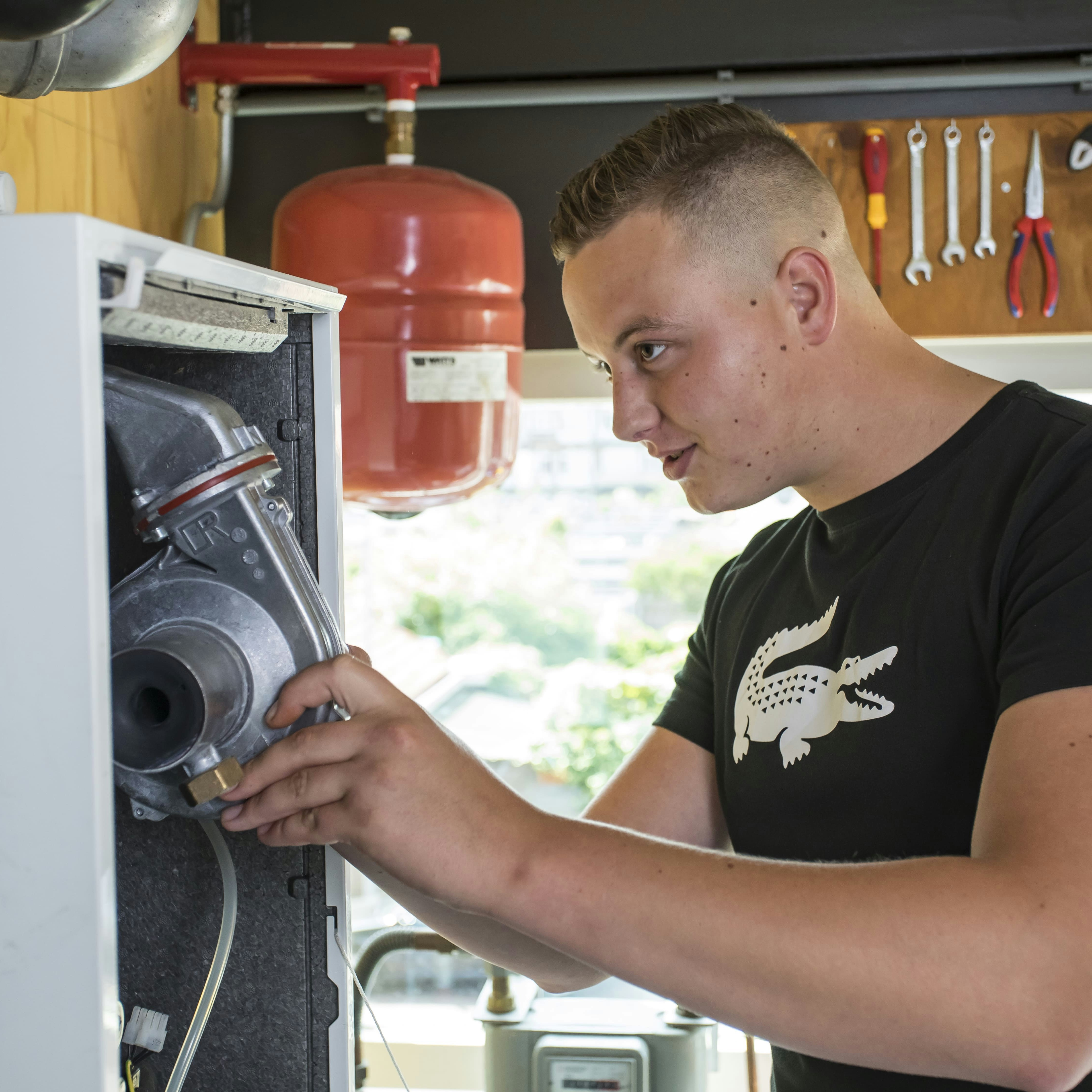 Dienstverlening | Servicemedewerker Gebouwen